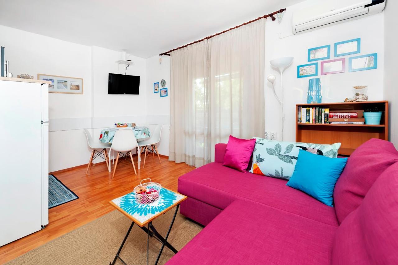 Aja And Stefy Apartment